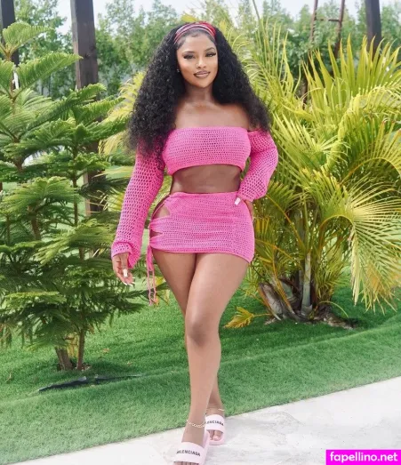 Summerella OnlyFans Thumbnail #I9Z4xoSB9J