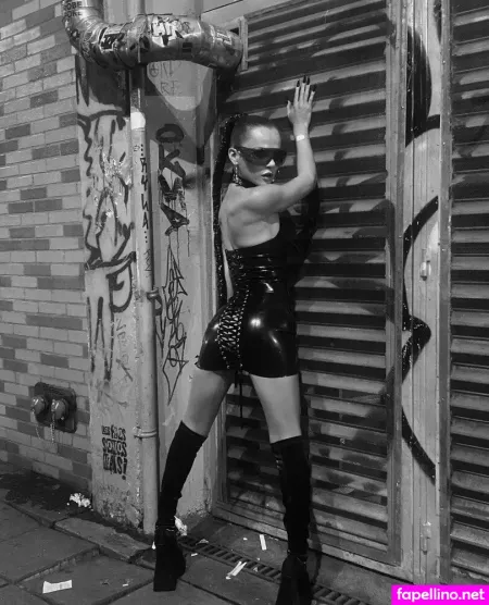 Summerfoox OnlyFans Thumbnail #q2eGgzD6OP