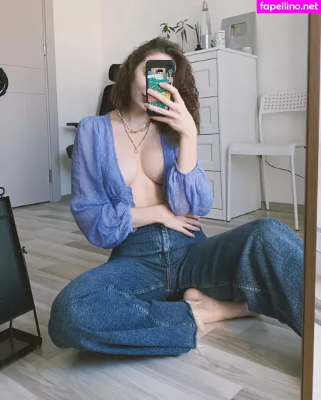 Summermur OnlyFans Thumbnail #FExZWlsDRs