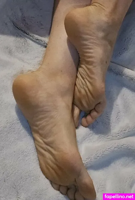 Summersfancyfeet OnlyFans Thumbnail #FN7L1pSTPN