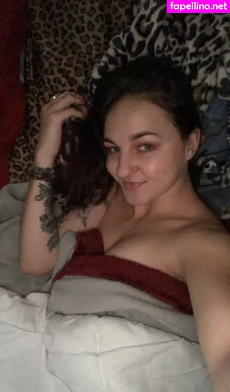 Summersue22 OnlyFans Thumbnail #WHqyxNdquL