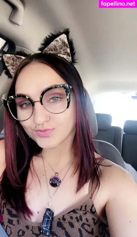 Summersue22 OnlyFans Thumbnail #Yx6mXNG8sh