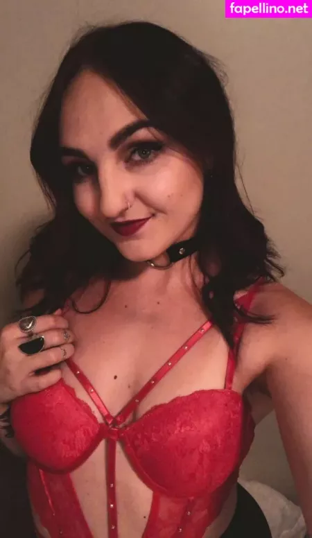 Summersue22 OnlyFans Thumbnail #oGgCx2Uum9