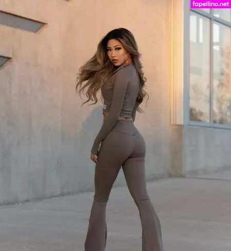 Summersxng OnlyFans Thumbnail #23nkAgaIlQ