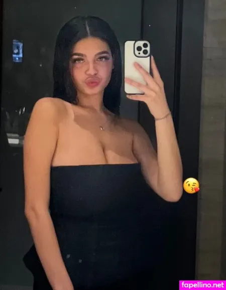 Summert OnlyFans Thumbnail #s8YPw1bnqW