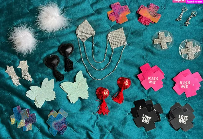 Summsfree OnlyFans Thumbnail #KAm1zpAAAJ