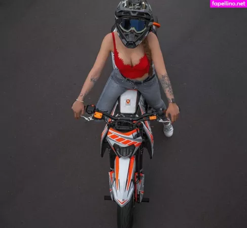 Sumozopfie OnlyFans Thumbnail #tcPU9kQvNS