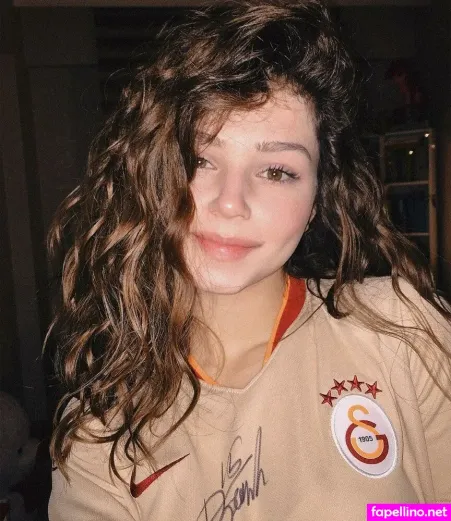 Sumruozdenn OnlyFans Thumbnail #G4qC8gzXT8