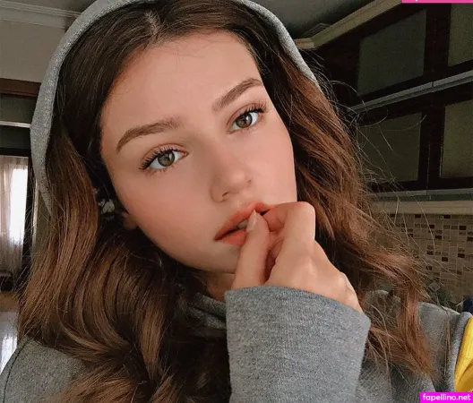 Sumruozdenn OnlyFans Thumbnail #rE4YWaQmR9