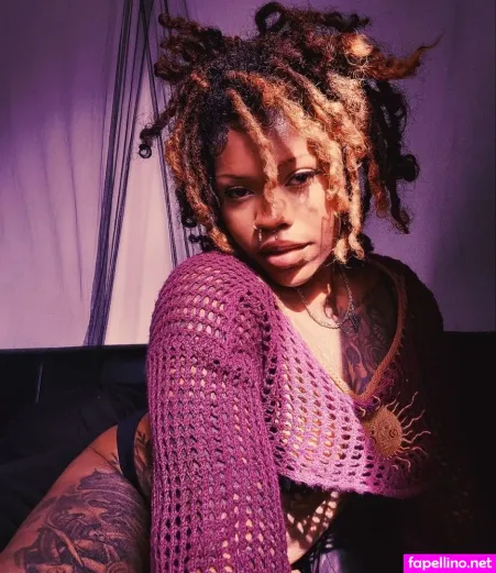 Sun Queen Main Profile Photo