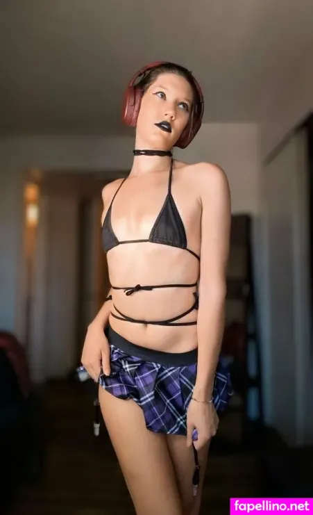 Sun4daez OnlyFans Thumbnail #5hAoUr8zYy