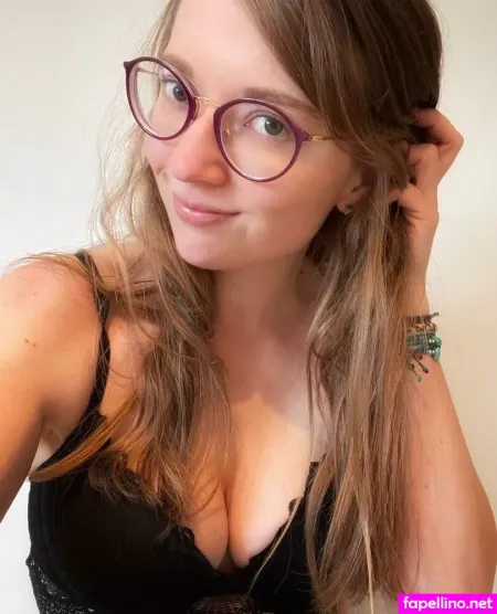 Sunandglow OnlyFans Thumbnail #rzl8zSy4rk