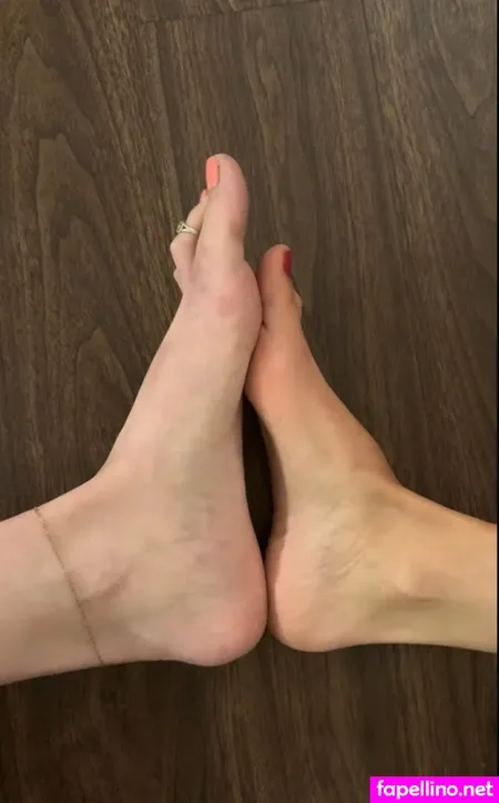 Sundaesoles OnlyFans Thumbnail #KWhytHHrXr