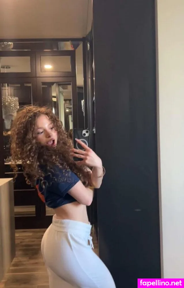 Sunday Kalogeras, sundaykalogeras Nude Leaked OnlyFans Photo #41oD5thUGg