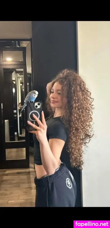 Sunday Kalogeras OnlyFans Thumbnail #sjfdxTGxMZ