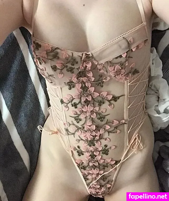 afternoonorange, lipsticksnlattess Nude Leaked OnlyFans Photo #Uk0t6uyJVb