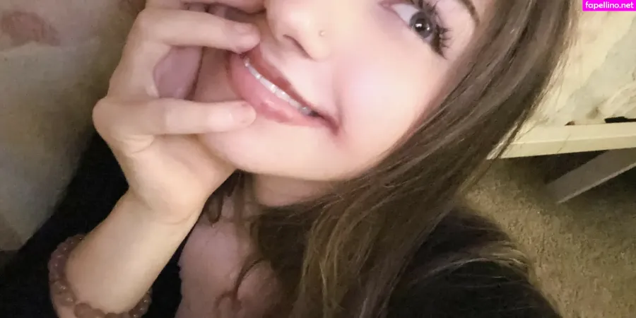 Sunflower Asmr OnlyFans Thumbnail #zl9NtdFvuE