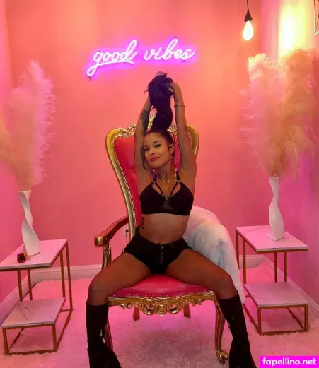 Sunflower Bb OnlyFans Thumbnail #2RkhNRsS4x