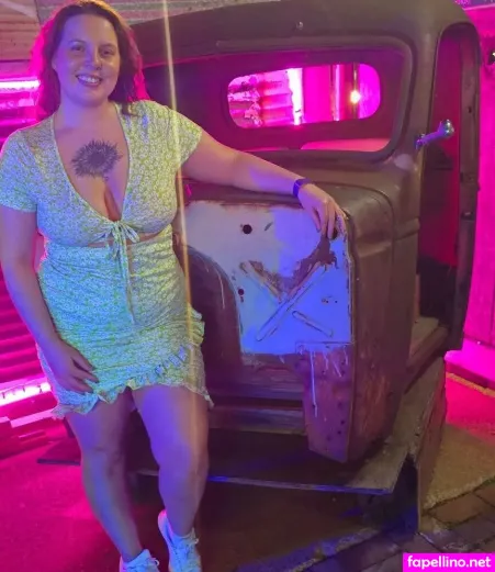 Sunflower Diva OnlyFans Thumbnail #JmOs6BtChm