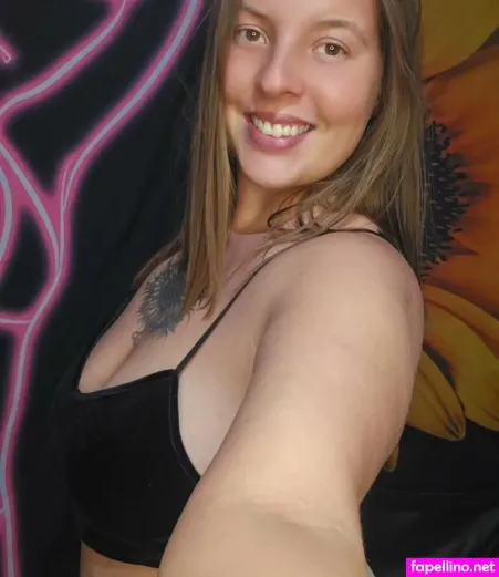 Sunflower Diva OnlyFans Thumbnail #b1QSxibbmC