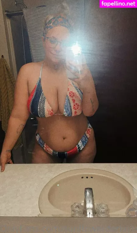 Sunflowerdarlin14 OnlyFans Thumbnail #dFMRBI5l5Y