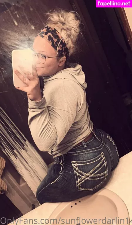 Sunflowerdarlin14 OnlyFans Thumbnail #htRSI66QOo