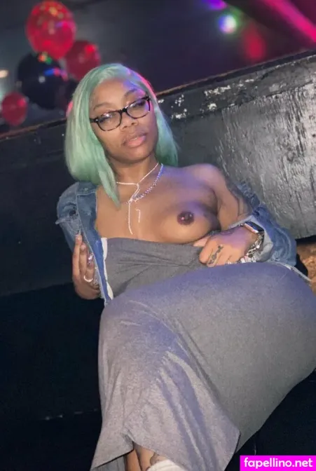 Sunflowerlandfree OnlyFans Thumbnail #ZcdjCZ4S6t