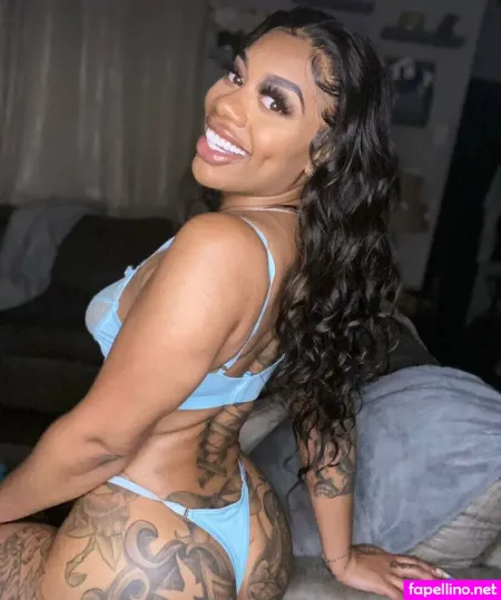 Sunflowerlandfree OnlyFans Thumbnail #qp2EaJx2b7