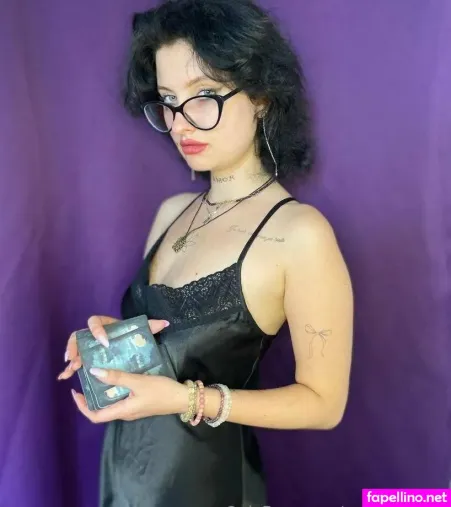 Sunhelengirl OnlyFans Thumbnail #Qw00O9aQTm