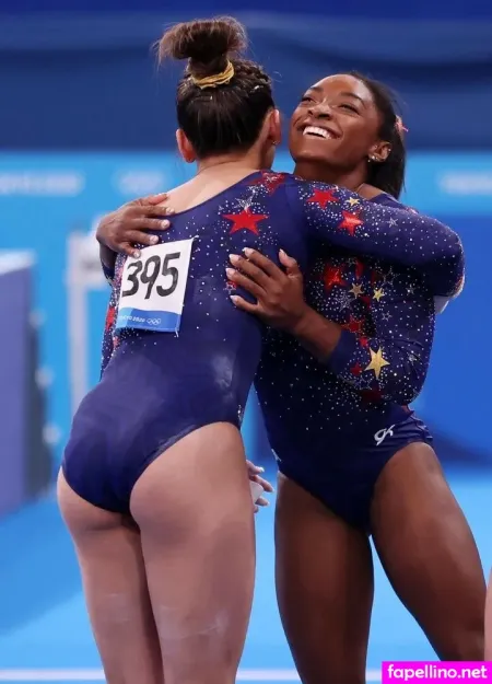 Suni Lee OnlyFans Thumbnail #evIhqwpfpa