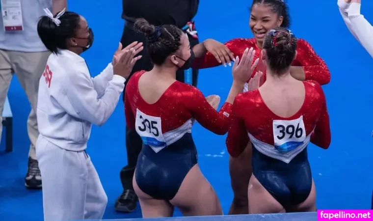 Suni Lee OnlyFans Thumbnail #wnFwh8WRfz