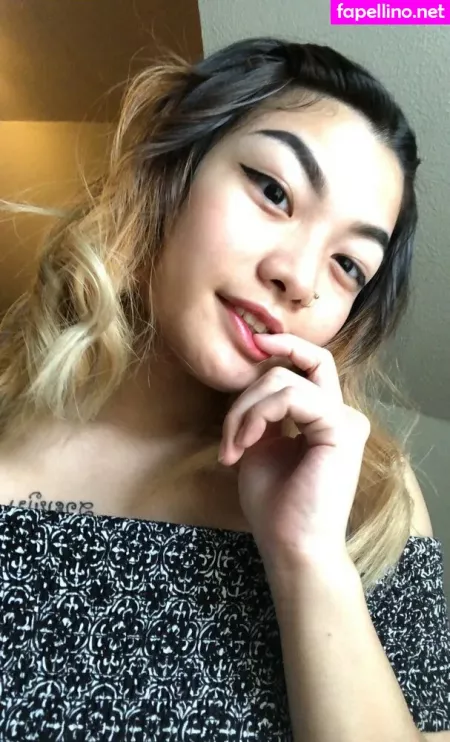 Sunisa Bby OnlyFans Thumbnail #d0mZYj35Qr