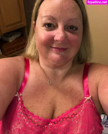 Sunlovingchick OnlyFans Thumbnail #23iM2Nx42o