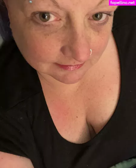 Sunlovingchick OnlyFans Thumbnail #4cifcoFjts