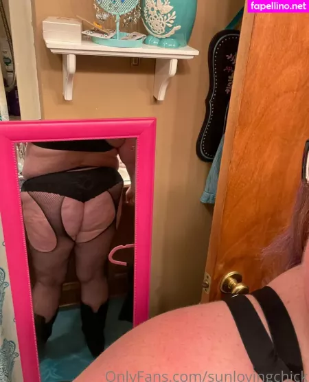 Sunlovingchick OnlyFans Thumbnail #RmUKppeZeF