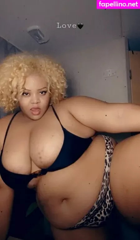 Sunneyluvpreviews OnlyFans Thumbnail #KcthosOZWa