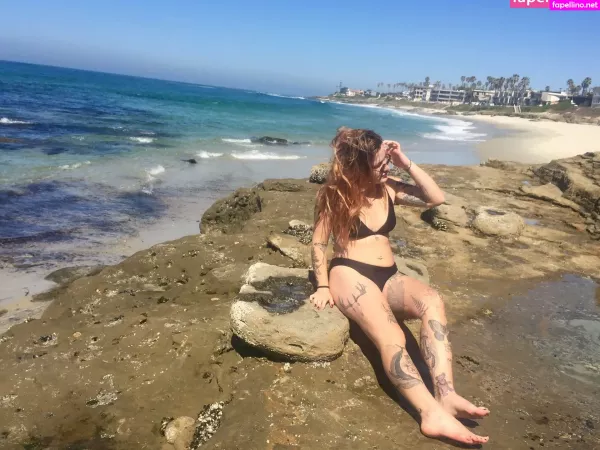 Sunni Footplay OnlyFans Thumbnail #5u3cQpxANg