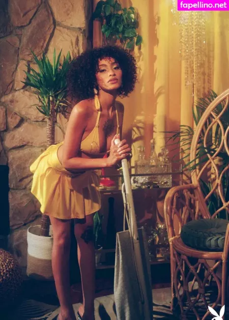 Sunnibytch OnlyFans Thumbnail #AGZoJO9e00