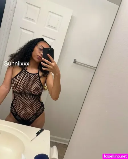 Sunniixxx OnlyFans Thumbnail #S7FW2RfQ3x