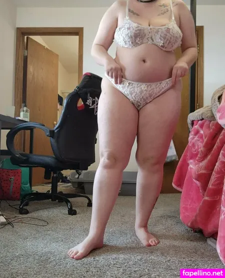 Sunnipup OnlyFans Thumbnail #Vm9uJ9g8dT