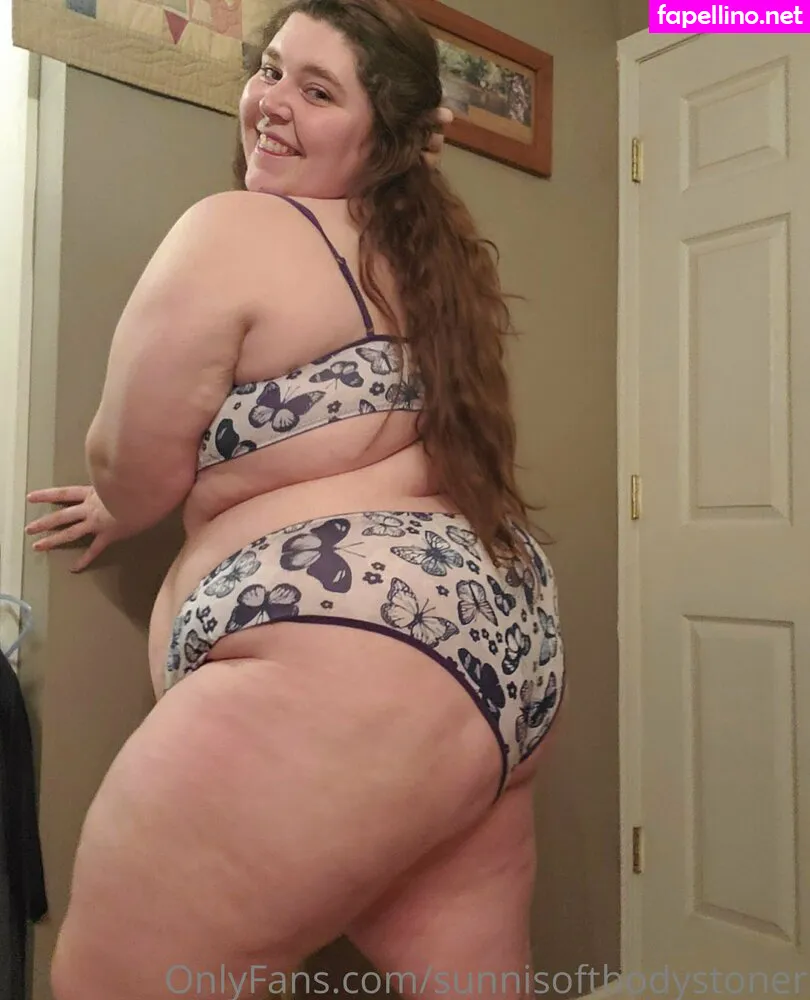 _forevernis, sunnisoftbodystoner Nude Leaked OnlyFans Photo #AXOibSl81S