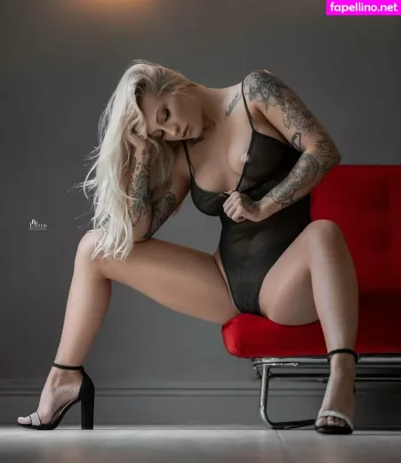Sunny Bunnnie OnlyFans Thumbnail #CAwr0BtZTe