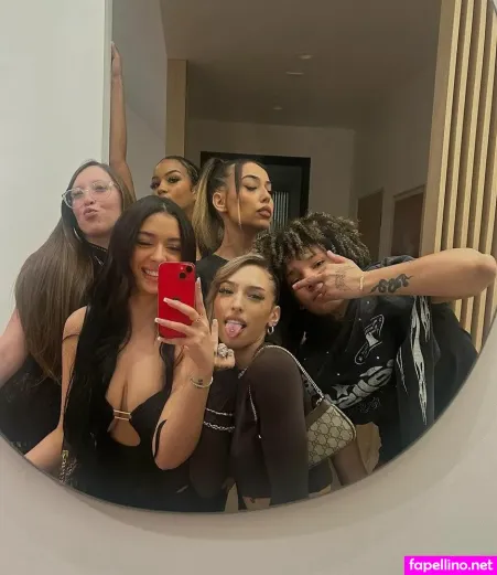 Sunny Christina OnlyFans Thumbnail #IAI4aT8Qot