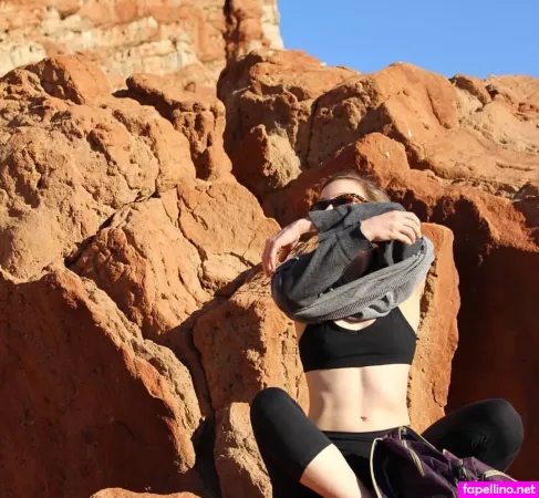 Sunny Day OnlyFans Thumbnail #mUArw53Hmh