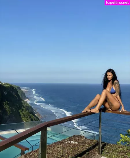 Sunny Free OnlyFans Thumbnail #0DwotAG3K7