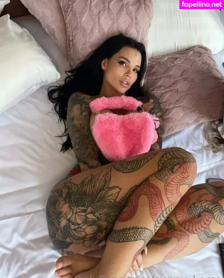 Sunny Kerss OnlyFans Thumbnail #J1lbgPSugK