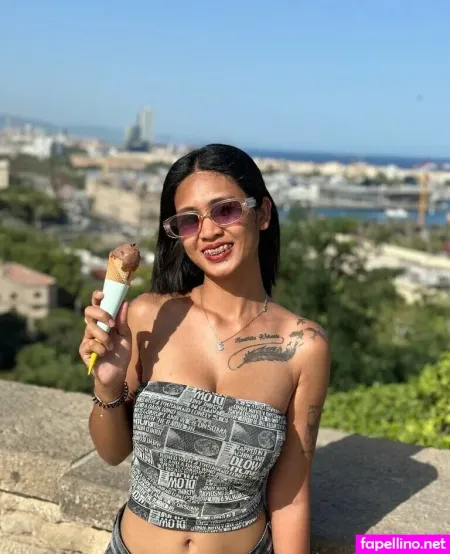 Sunnybeefree OnlyFans Thumbnail #4YbPZPVl4R