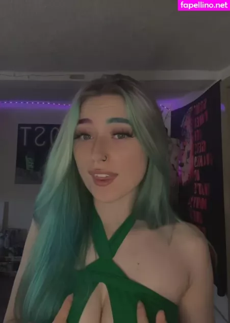 Sunnygreen OnlyFans Thumbnail #3HIoUSsy39