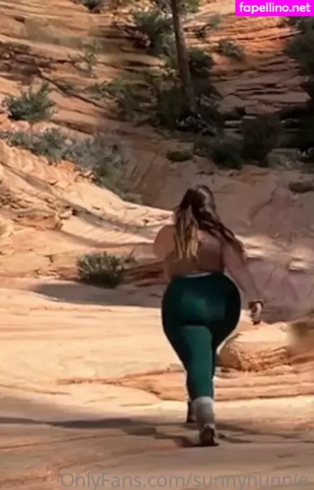 Sunnyhunnie OnlyFans Thumbnail #F5G955P3OK