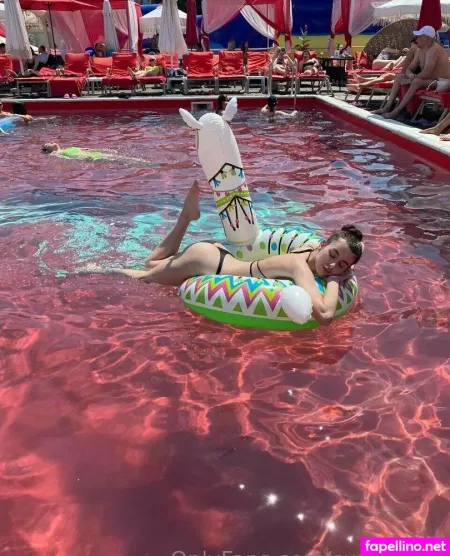 Sunnyjully Main Profile Photo